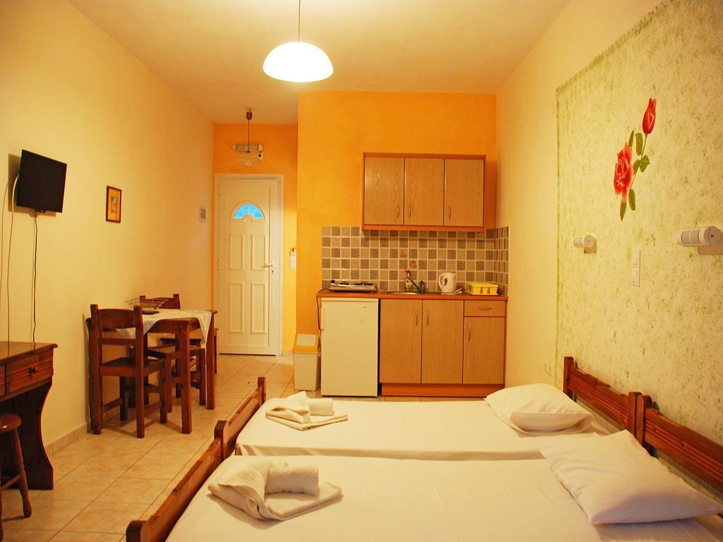 Emilia Apartments Trapezaki  Habitación foto