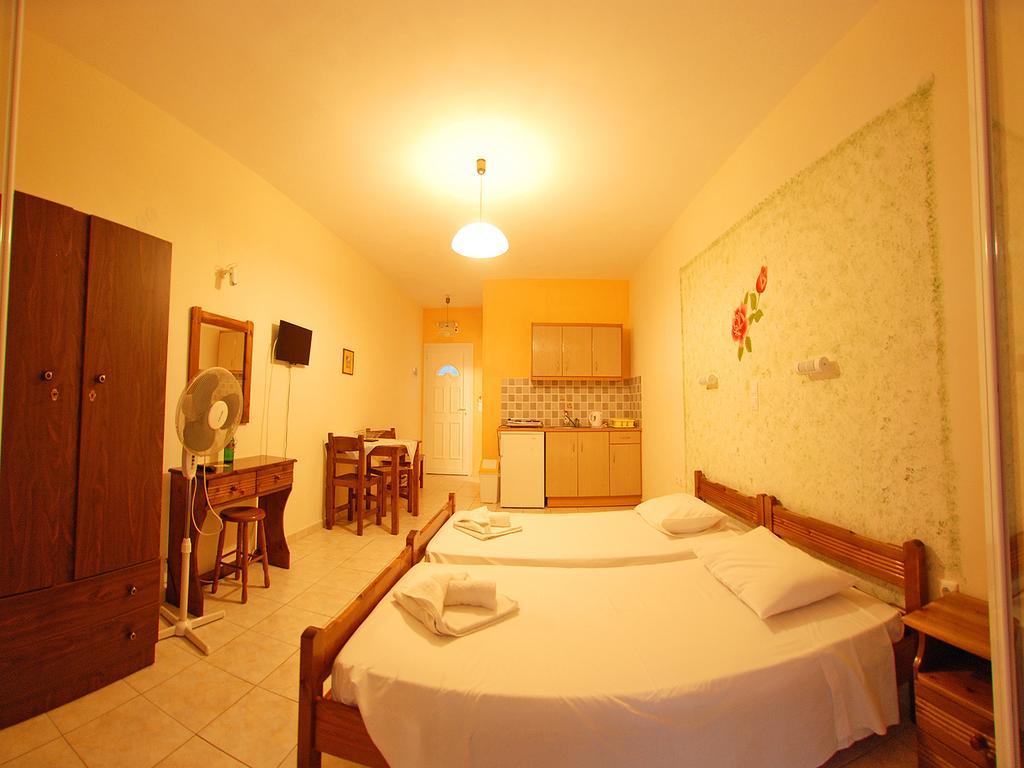 Emilia Apartments Trapezaki  Habitación foto