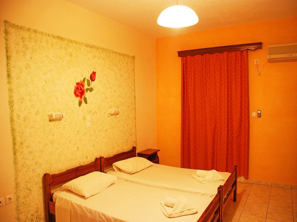 Emilia Apartments Trapezaki  Habitación foto